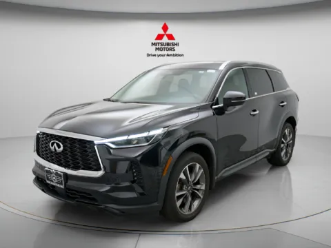 Photos of 2023 INFINITI QX60 LUXE for sale in Des Plaines, IL at Jidd Motors Mitsubishi