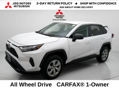 White 2025 Toyota RAV4 LE for sale in Des Plaines, IL