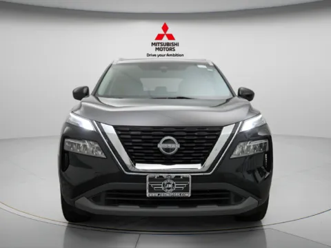 More photos of 2023 Nissan Rogue SV at Jidd Motors Mitsubishi, IL