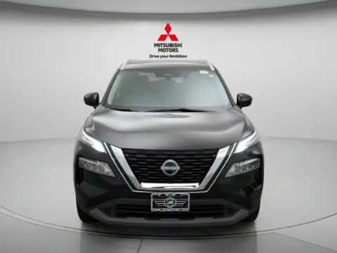 Another view of 2023 Nissan Rogue SV for sale in Des Plaines, IL at Jidd Motors Mitsubishi