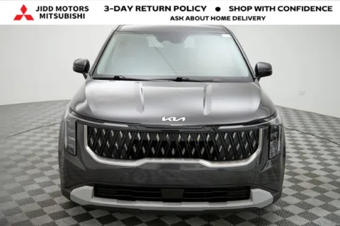 More photos of 2025 Kia Carnival LXS at Jidd Motors Mitsubishi, IL