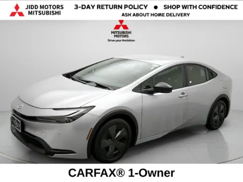 Silver 2025 Toyota Prius LE for sale in Des Plaines, IL