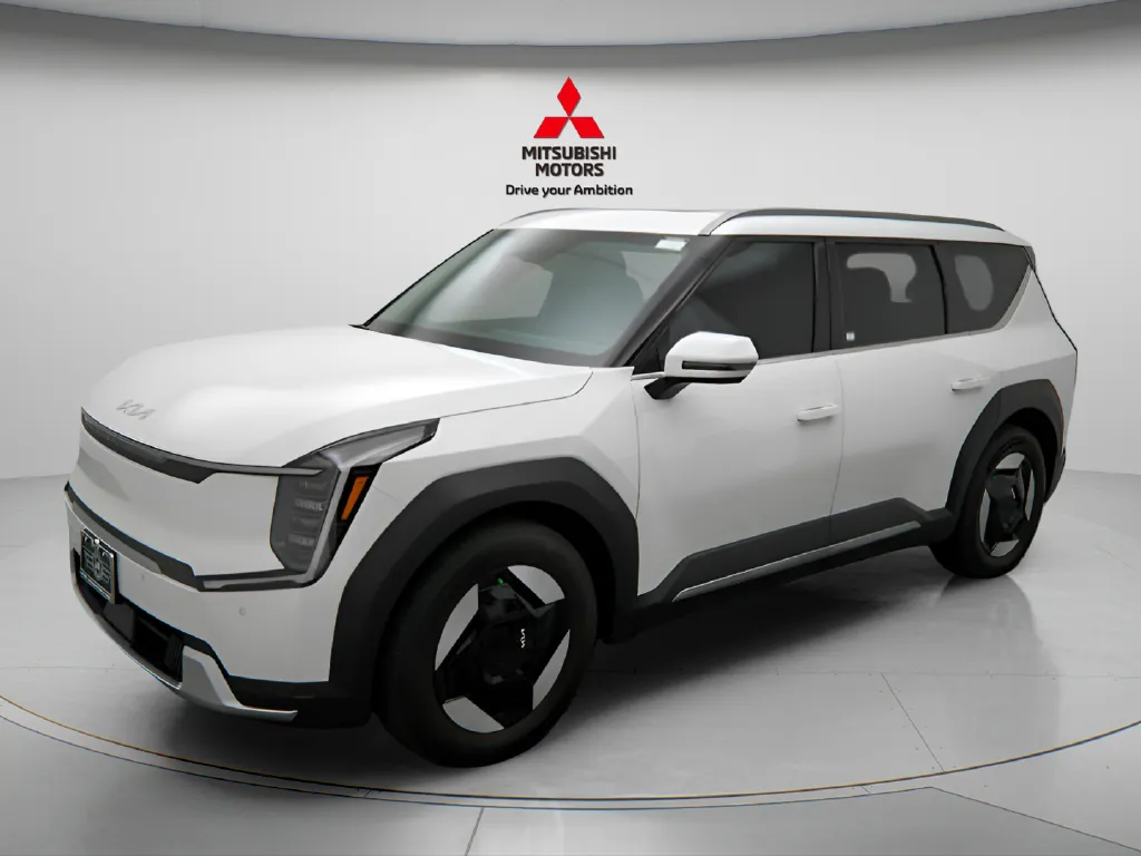 Used 2024 Kia EV9 Wind with VIN KNDAFFS52R6039763 for sale in Des Plaines, IL