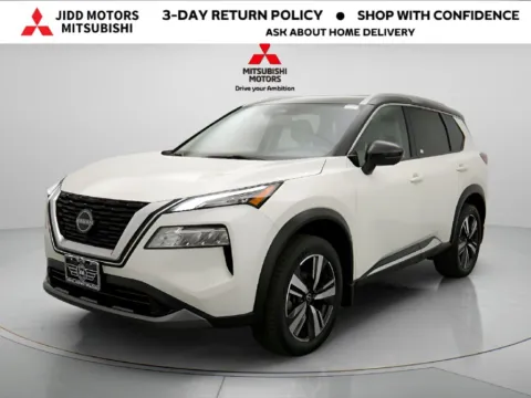 White 2023 Nissan Rogue SL for sale in Des Plaines, IL