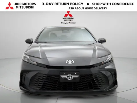 More photos of 2025 Toyota Camry SE at Jidd Motors Mitsubishi, IL