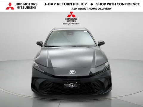 More photos of 2025 Toyota Camry SE at Jidd Motors Mitsubishi, IL