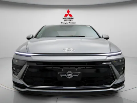 More photos of 2025 Hyundai Sonata SEL at Jidd Motors Mitsubishi, IL