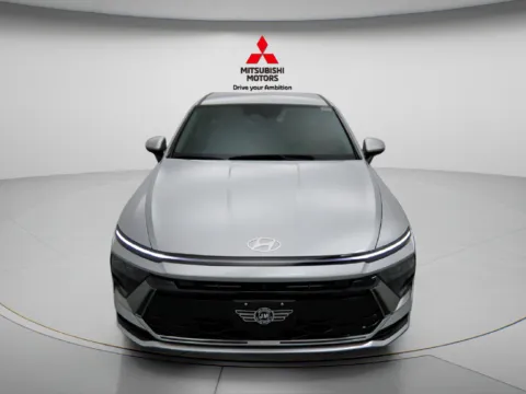 More photos of 2025 Hyundai Sonata SEL at Jidd Motors Mitsubishi, IL