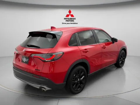 More photos of 2025 Honda HR-V Sport at Jidd Motors Mitsubishi, IL