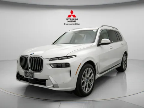 Another view of 2026 BMW X7 xDrive40i for sale in Des Plaines, IL at Jidd Motors Mitsubishi