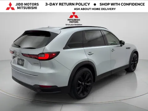 More photos of 2025 Mazda CX-90 3.3 Turbo Premium at Jidd Motors Mitsubishi, IL