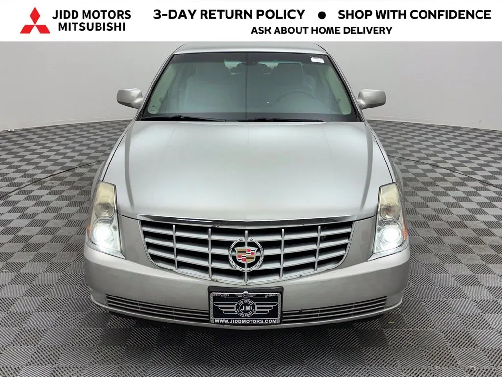 Used 2008 Cadillac DTS 1SA with VIN 1G6KD57Y28U108908 for sale in Des Plaines, IL