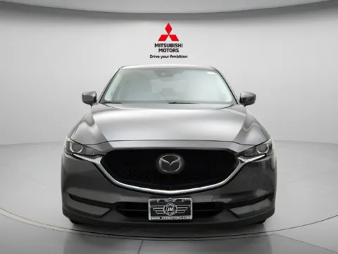 More photos of 2018 Mazda CX-5 Touring at Jidd Motors Mitsubishi, IL