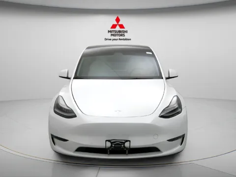 More photos of 2021 Tesla Model Y Performance at Jidd Motors Mitsubishi, IL