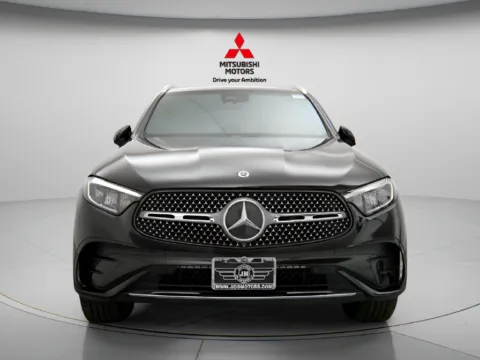 More photos of 2023 Mercedes-Benz GLC 300 at Jidd Motors Mitsubishi, IL