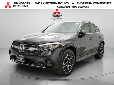 Black 2023 Mercedes-Benz GLC 300 for sale in Des Plaines, IL