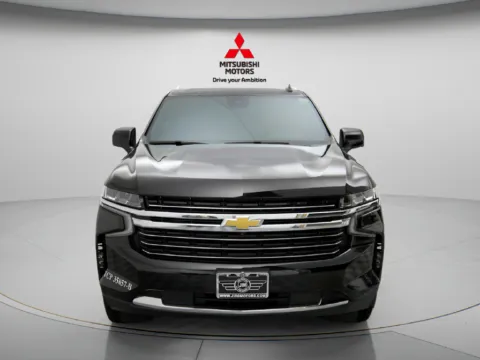 More photos of 2024 Chevrolet Suburban LT at Jidd Motors Mitsubishi, IL