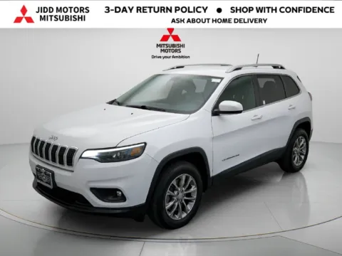 Another view of 2019 Jeep Cherokee Latitude Plus for sale in Des Plaines, IL at Jidd Motors Mitsubishi