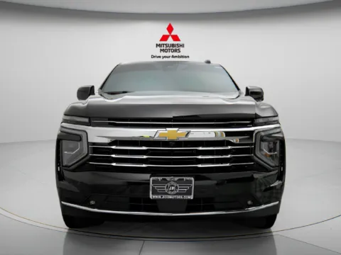 More photos of 2025 Chevrolet Suburban LT at Jidd Motors Mitsubishi, IL
