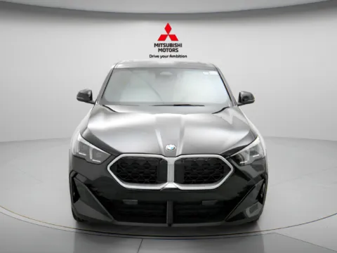 More photos of 2026 BMW X2 xDrive28i at Jidd Motors Mitsubishi, IL