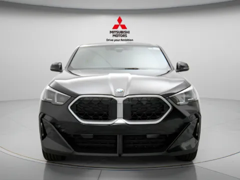 More photos of 2026 BMW X2 xDrive28i at Jidd Motors Mitsubishi, IL