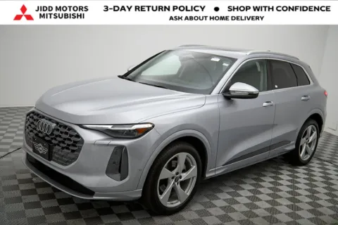 Another view of 2025 Audi Q5 2.0T Prestige for sale in Des Plaines, IL at Jidd Motors Mitsubishi