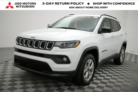 Photos of 2025 Jeep Compass Latitude for sale in Des Plaines, IL at Jidd Motors Mitsubishi
