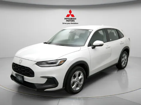 Another view of 2023 Honda HR-V LX for sale in Des Plaines, IL at Jidd Motors Mitsubishi