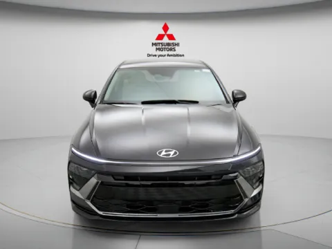 More photos of 2025 Hyundai Sonata SEL at Jidd Motors Mitsubishi, IL