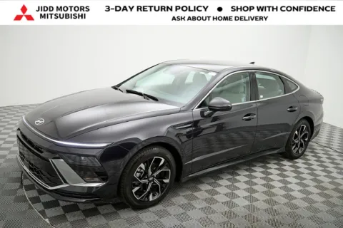 Another view of 2025 Hyundai Sonata SEL for sale in Des Plaines, IL at Jidd Motors Mitsubishi