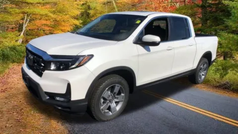 More photos of 2026 Honda Ridgeline RTL at Lia Honda Brewster, NY