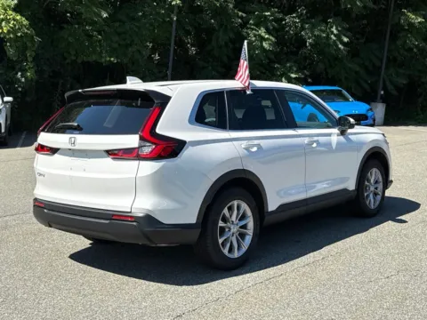 More photos of 2024 Honda CR-V EX at Lia Honda Brewster, NY