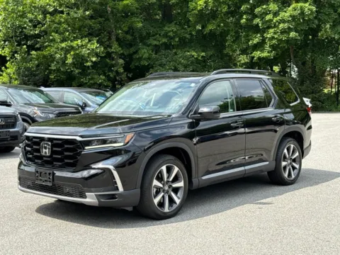 Another view of 2023 Honda Pilot Elite for sale in Brewster, NY at Lia Honda Brewster