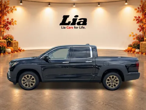 More photos of 2023 Honda Ridgeline RTL-E at Lia Honda Brewster, NY