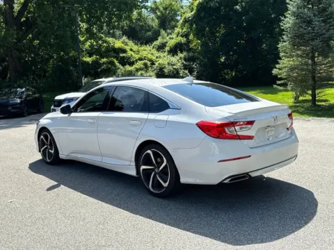 More photos of 2019 Honda Accord Sport at Lia Honda Brewster, NY