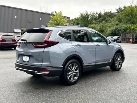 More photos of 2022 Honda CR-V Hybrid Touring at Lia Honda Brewster, NY