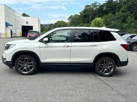 More photos of 2023 Honda Passport EX-L at Lia Honda Brewster, NY