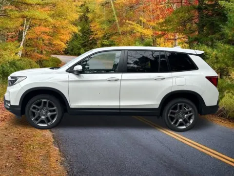 More photos of 2023 Honda Passport EX-L at Lia Honda Brewster, NY