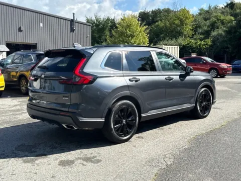More photos of 2024 Honda CR-V Hybrid Sport Touring at Lia Honda Brewster, NY