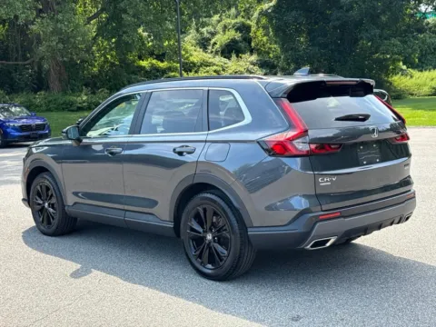 More photos of 2024 Honda CR-V Hybrid Sport Touring at Lia Honda Brewster, NY