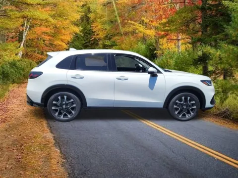 Photos of 2027 Honda HR-V EX-L for sale in Brewster, NY at Lia Honda Brewster