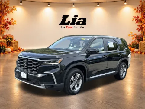 Another view of 2024 Honda Pilot EX-L for sale in Brewster, NY at Lia Honda Brewster