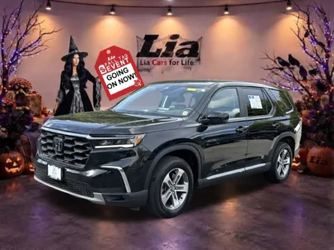 Another view of 2024 Honda Pilot EX-L for sale in Brewster, NY at Lia Honda Brewster