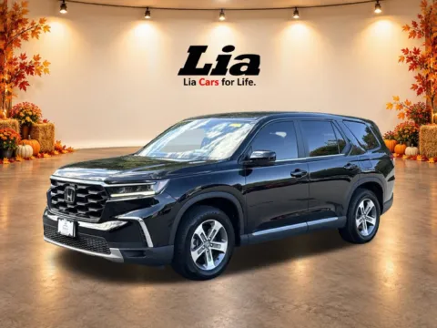 Another view of 2025 Honda Pilot EX-L for sale in Brewster, NY at Lia Honda Brewster