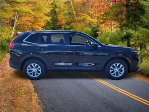 Photos of 2027 Honda CR-V LX for sale in Brewster, NY at Lia Honda Brewster