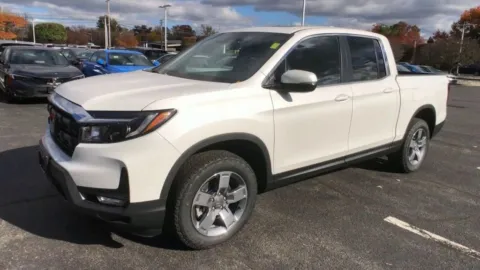 More photos of 2026 Honda Ridgeline RTL at Lia Honda Brewster, NY