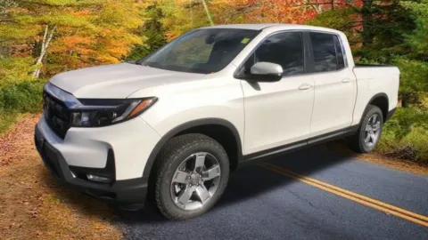 More photos of 2026 Honda Ridgeline RTL at Lia Honda Brewster, NY