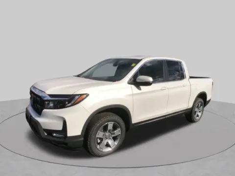 More photos of 2026 Honda Ridgeline RTL at Lia Honda Brewster, NY