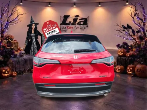 More photos of 2027 Honda HR-V Sport at Lia Honda Brewster, NY