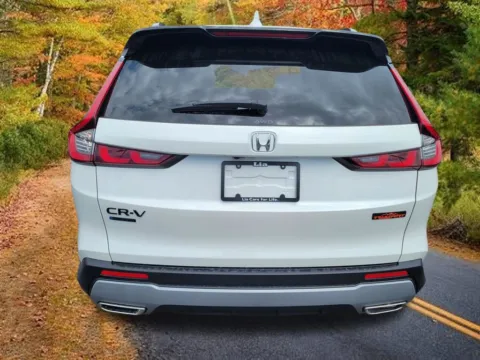 More photos of 2027 Honda CR-V Hybrid TrailSport at Lia Honda Brewster, NY